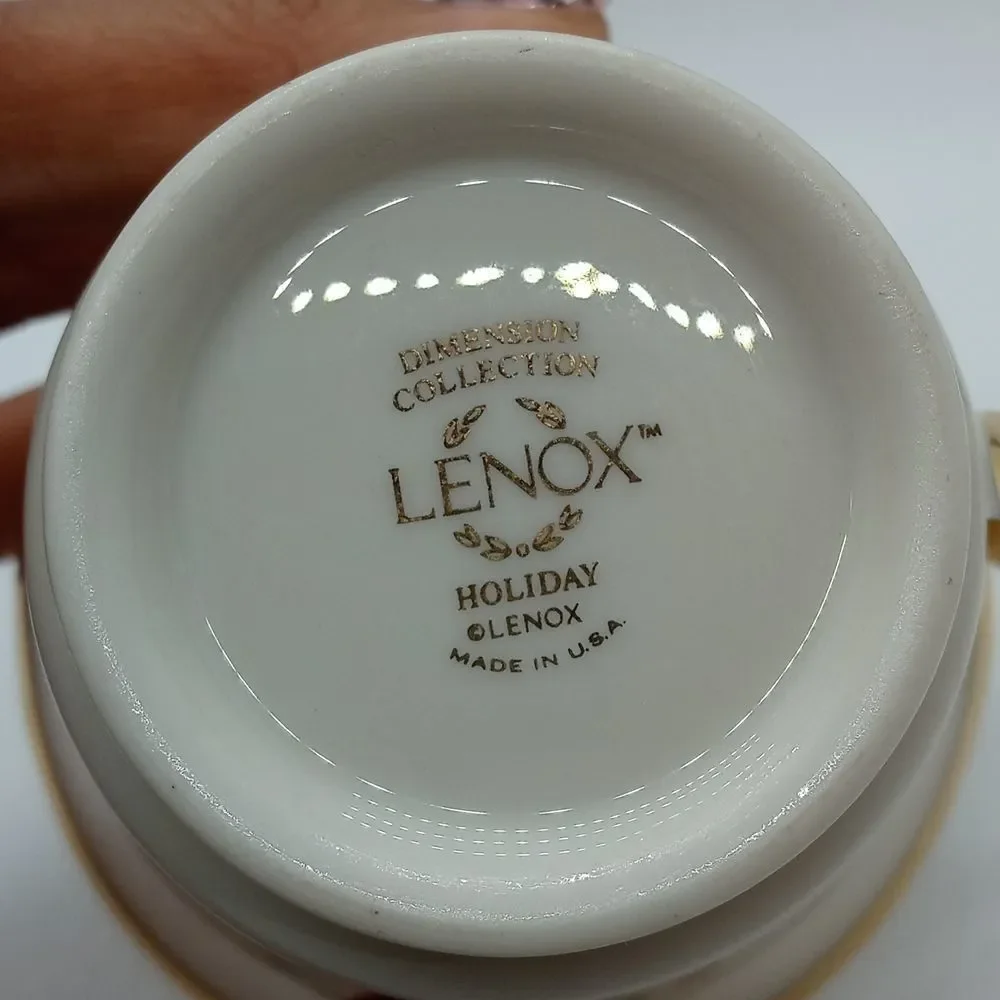 Lenox Dimensions Collection Holiday Tea Cups - Picture 6 of 7